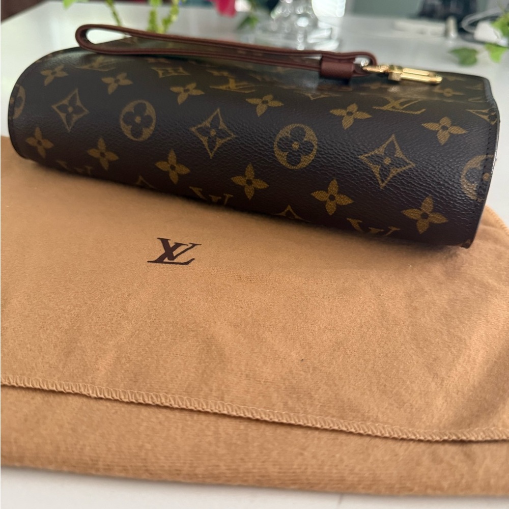 Louis Vuitton Pochette Orsay leather clutch bag ~ Never worn, VINTAGE - Picture 8 of 16